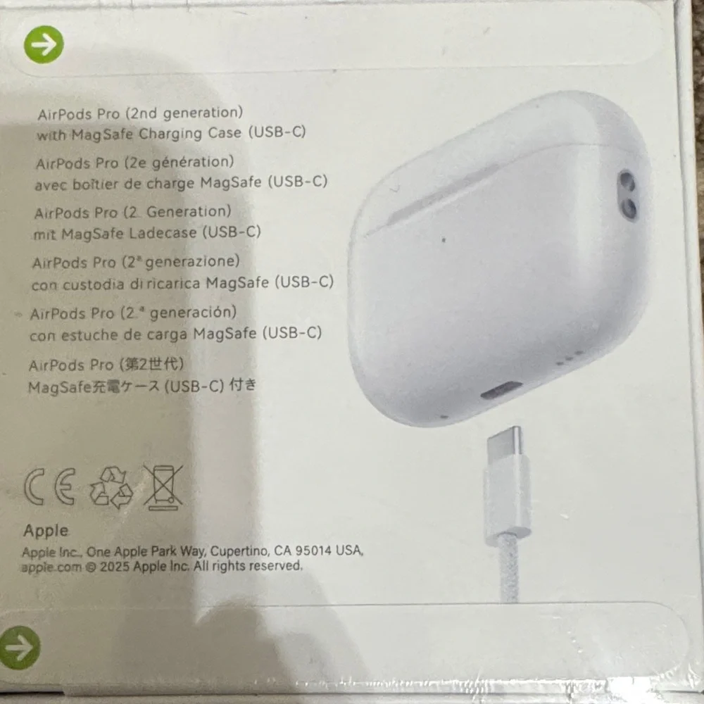 Apple White Wireless Earbuds